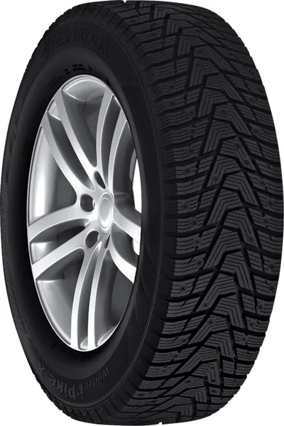 Hankook W429A tire