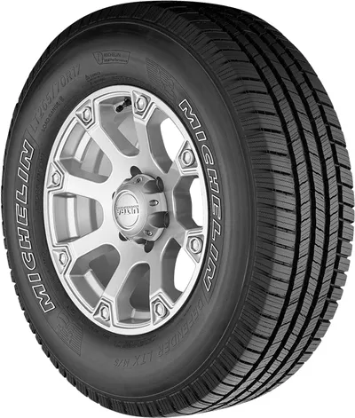 Michelin Defender LTX M/S 2 tire