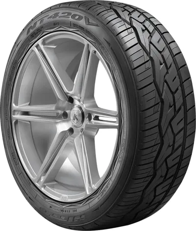 Nitto NT420V tire