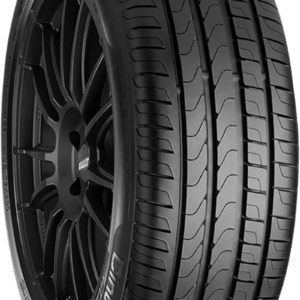 225/45R18 Pirelli Cinturato P7